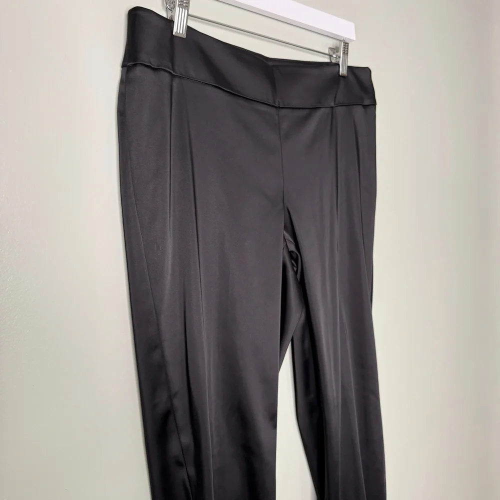 NWT White House Black‎ Market Satin Slim Leg Trouser Pants Black Women’s Size 10 - Picture 6 of 12